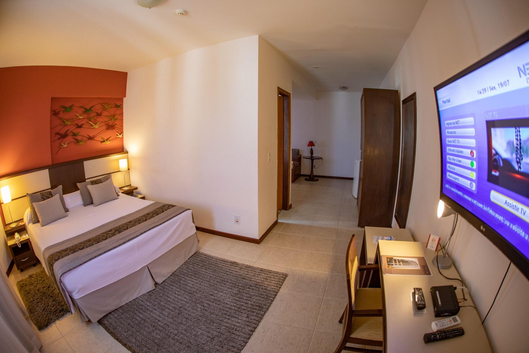 Mondrian 4*
