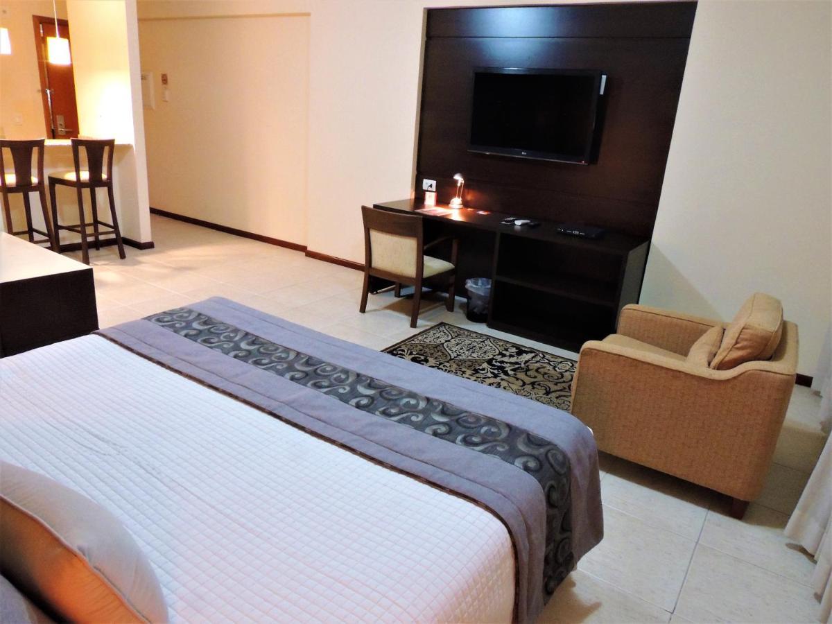 Mondrian São José dos Campos