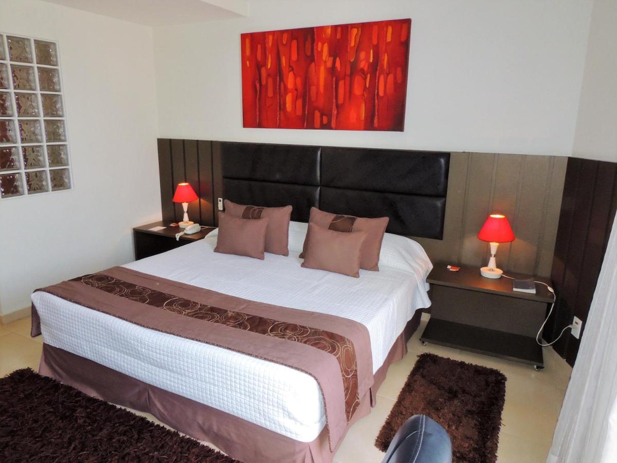 Mondrian Hotel 4*