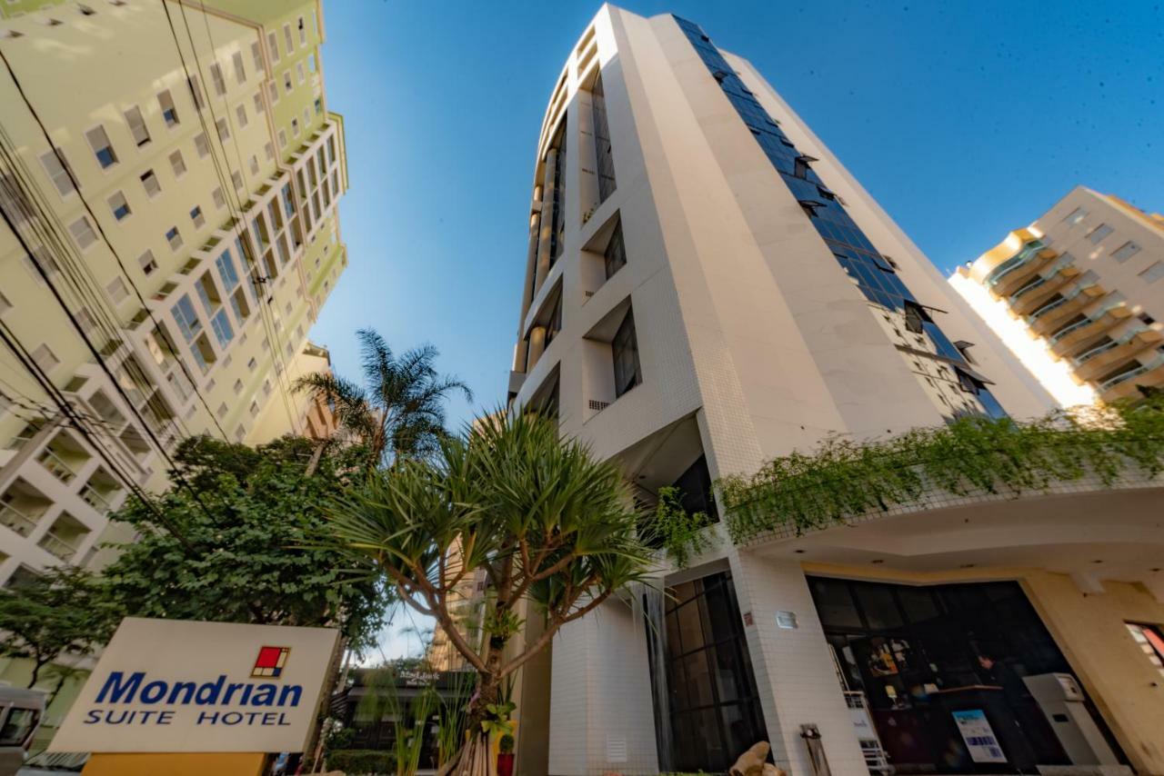 Hotel Mondrian